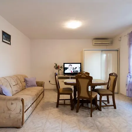 Old Town Appartement Bol